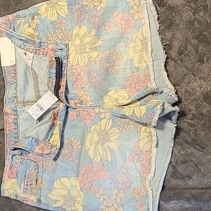 American eagle mom shorts